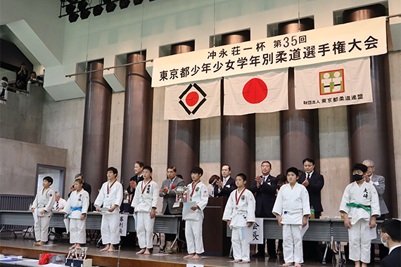 冲永荘一杯第35回東京都少年少女学年別柔道選手権大会が行われました