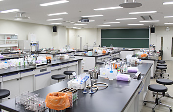 Image photograph of facilities and equipment used in the Department of Clinical Laboratory Science