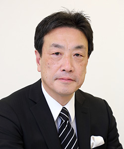 Photograph of Senior Assistant Professor Yukihiro Taniguchi